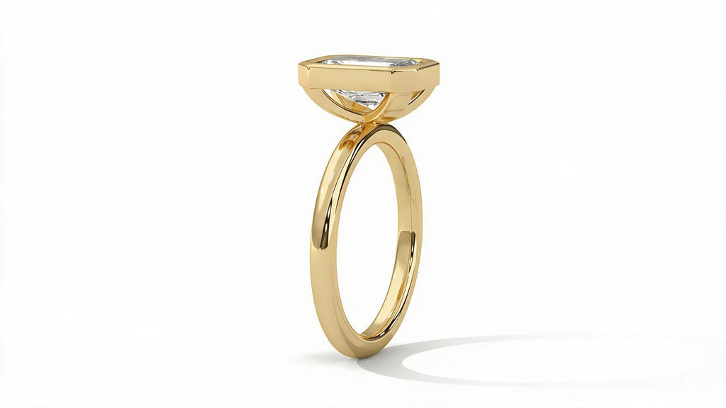 Veyra Emerald Frame Ring
