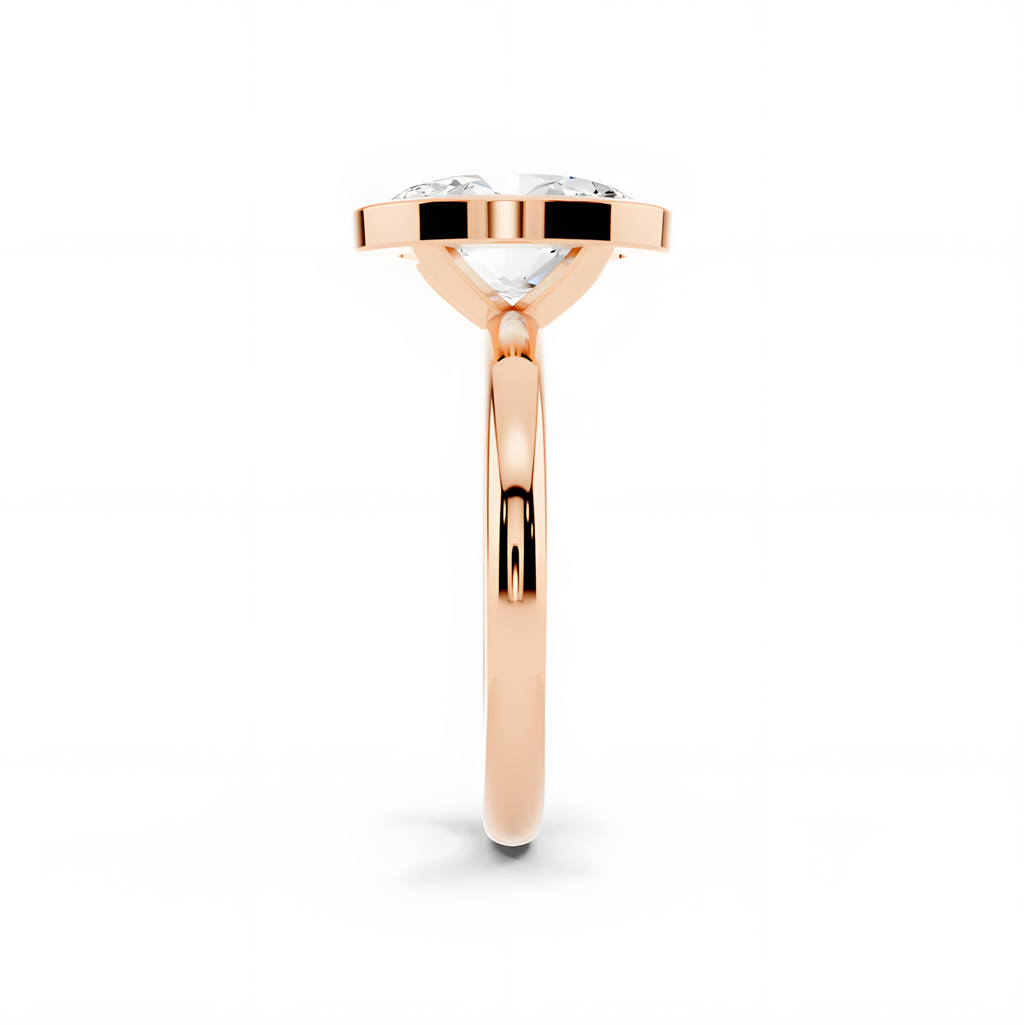 Liora Oval Frame Ring