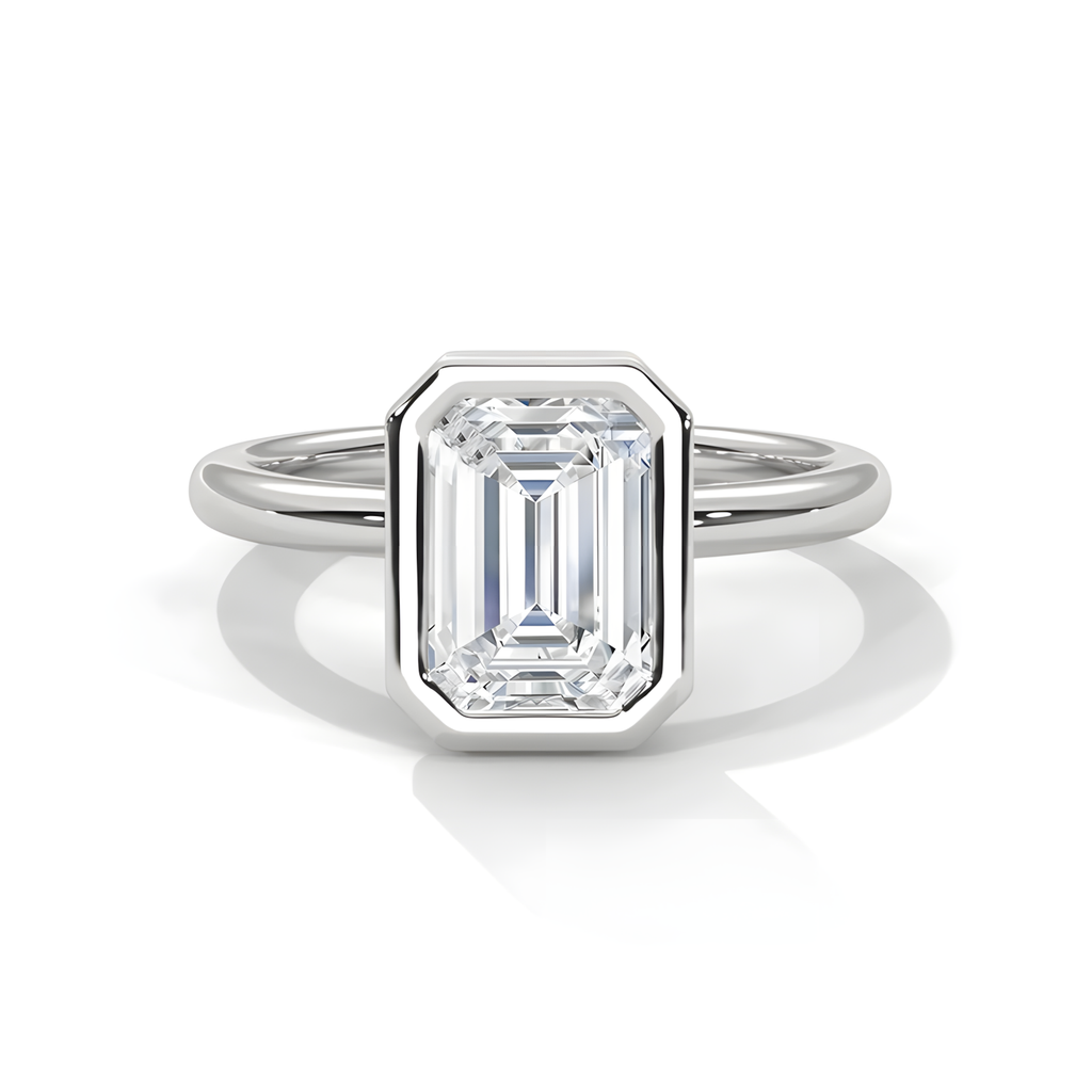 Veyra Emerald Frame Ring
