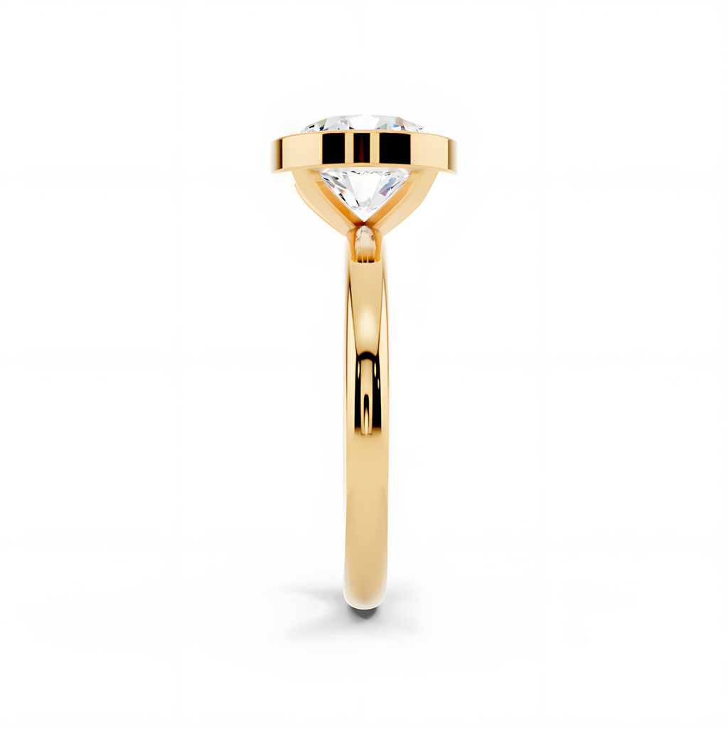 Oria Round Frame Ring
