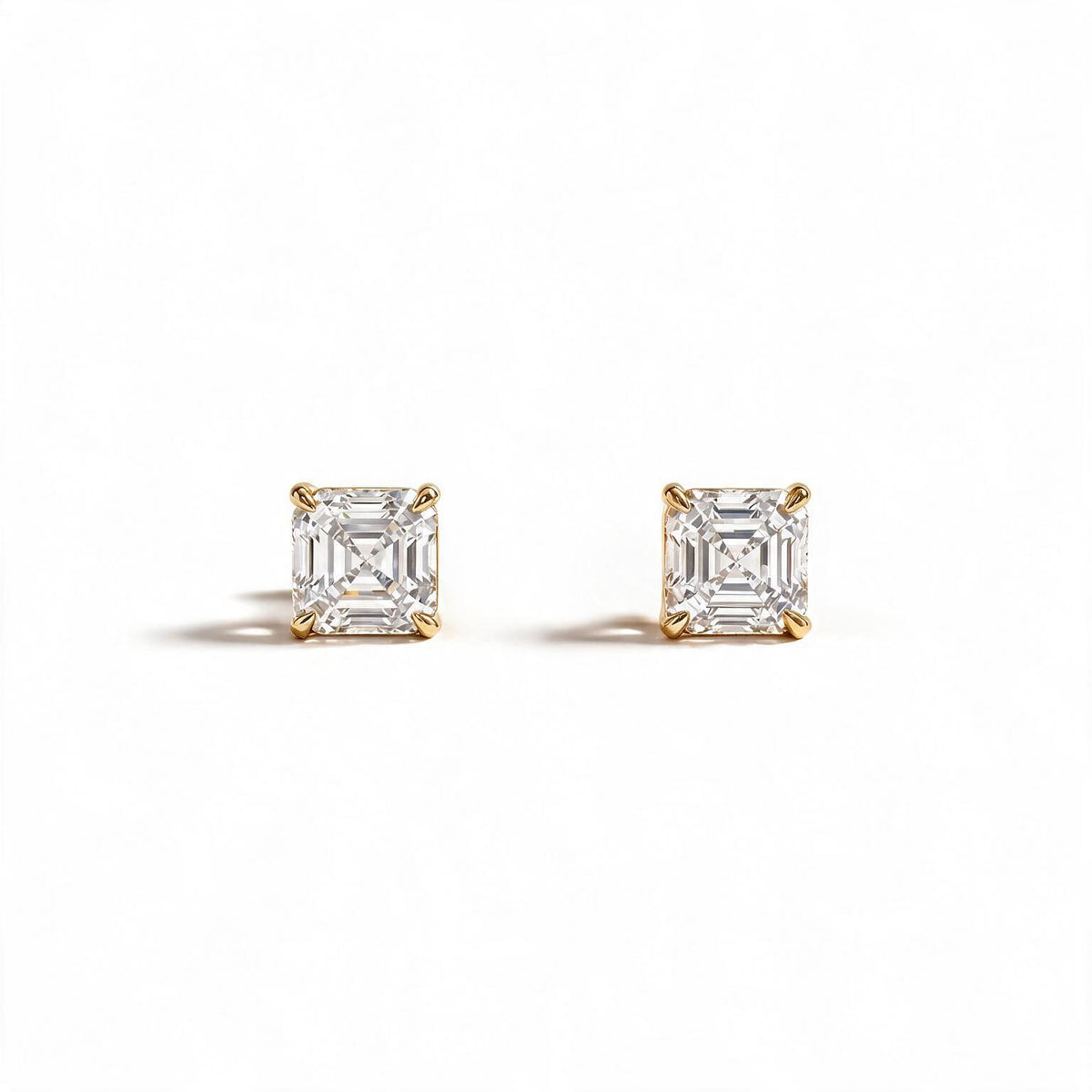 Avera Asscher Studs