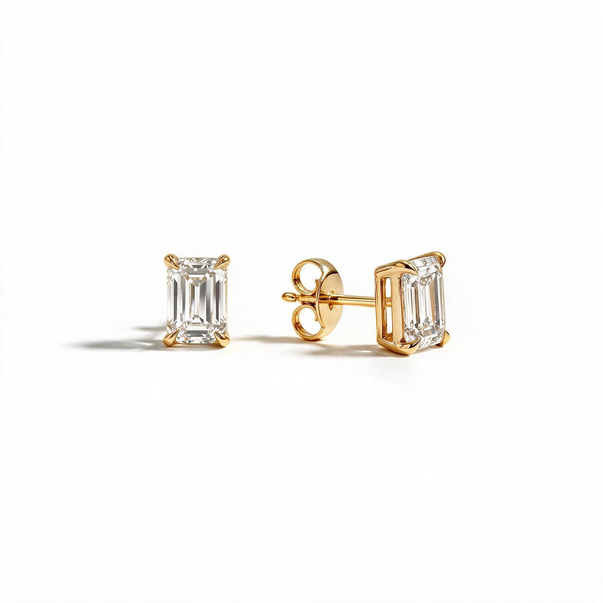 Veyra Emerald Studs