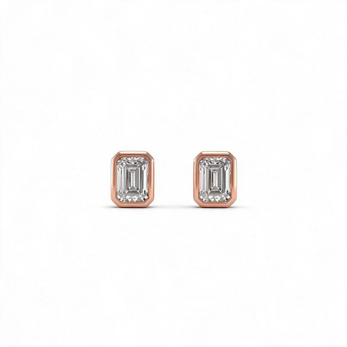 Aure Radiant Studs