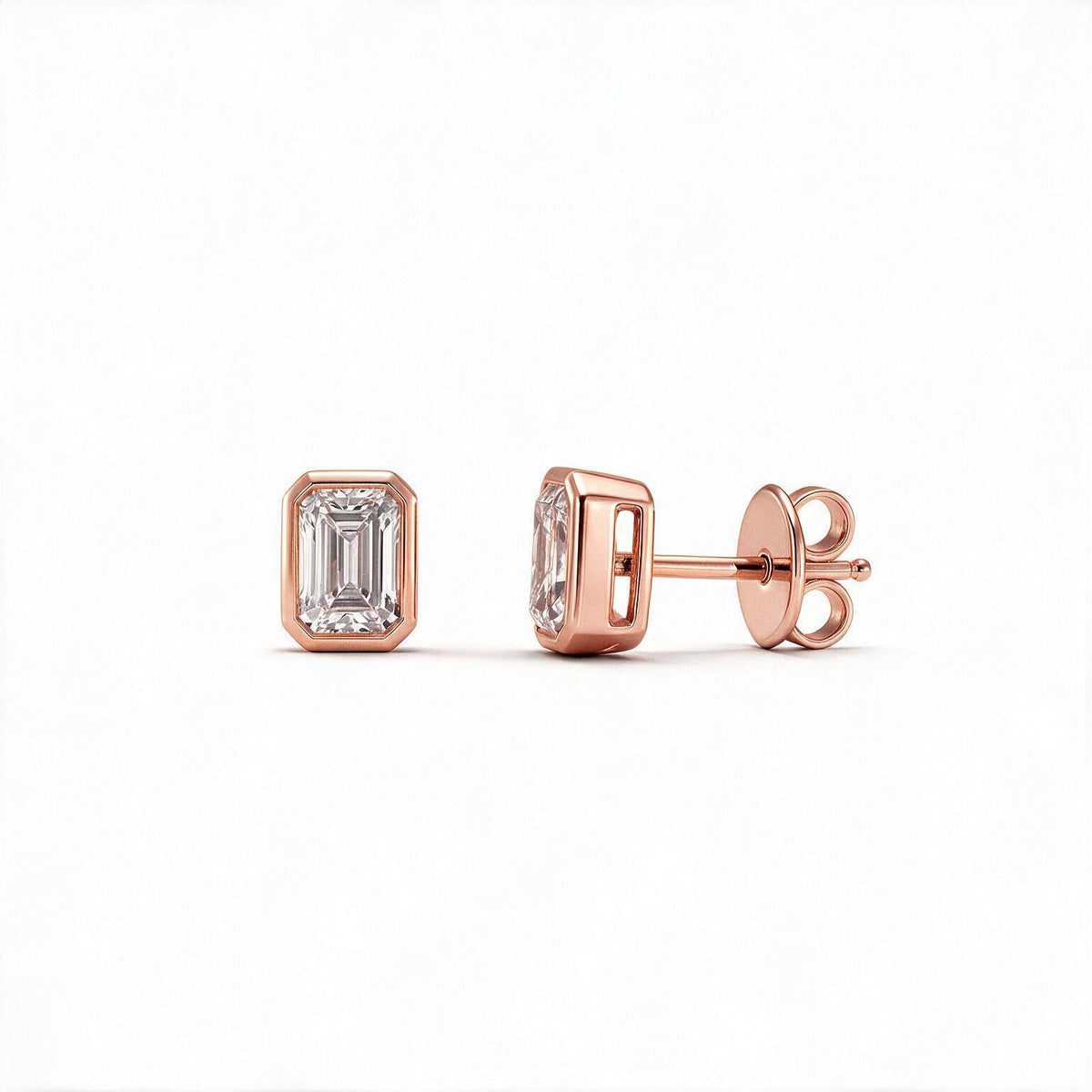 Aure Radiant Studs