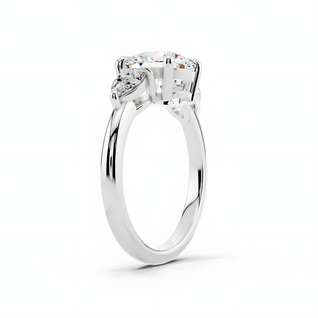 Oria Round Trinity Ring