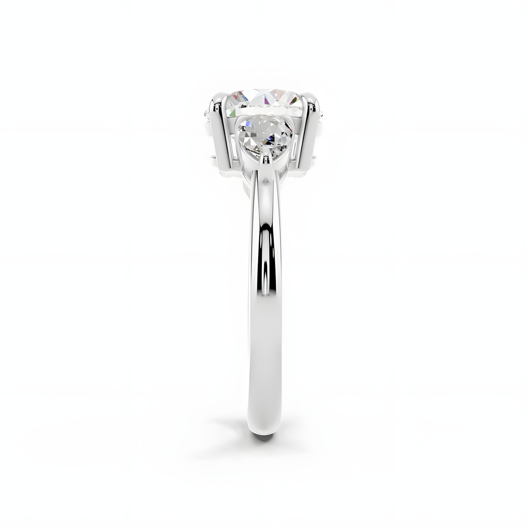 Oria Round Trinity Ring