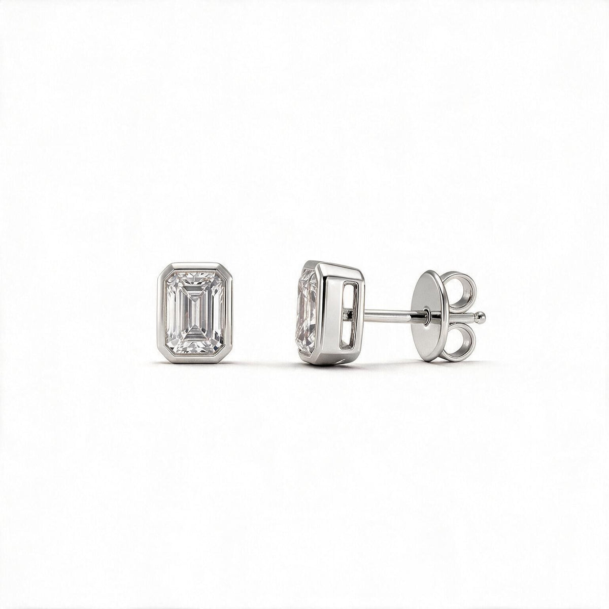 Aure Radiant Studs