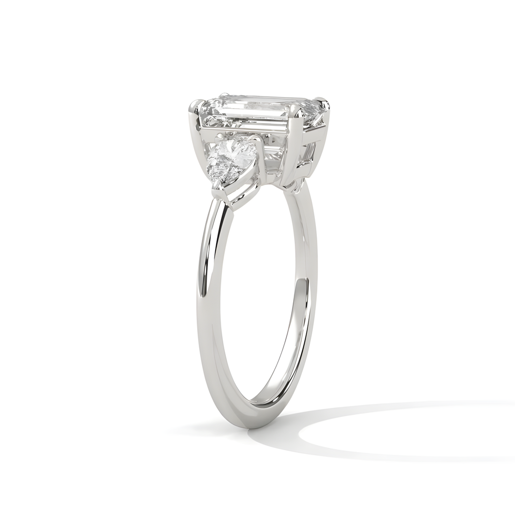 Veyra Emerald Trinity Ring