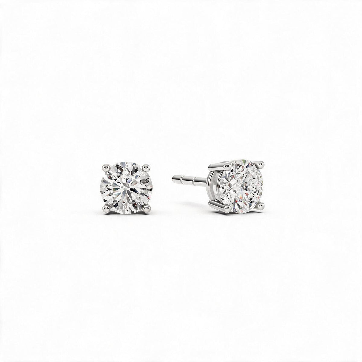 Solea Round Studs
