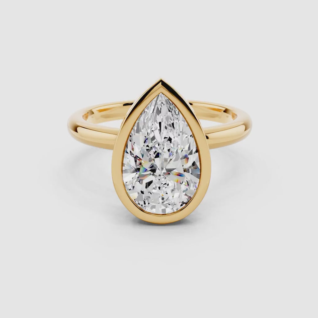 Elara Pear Frame Ring