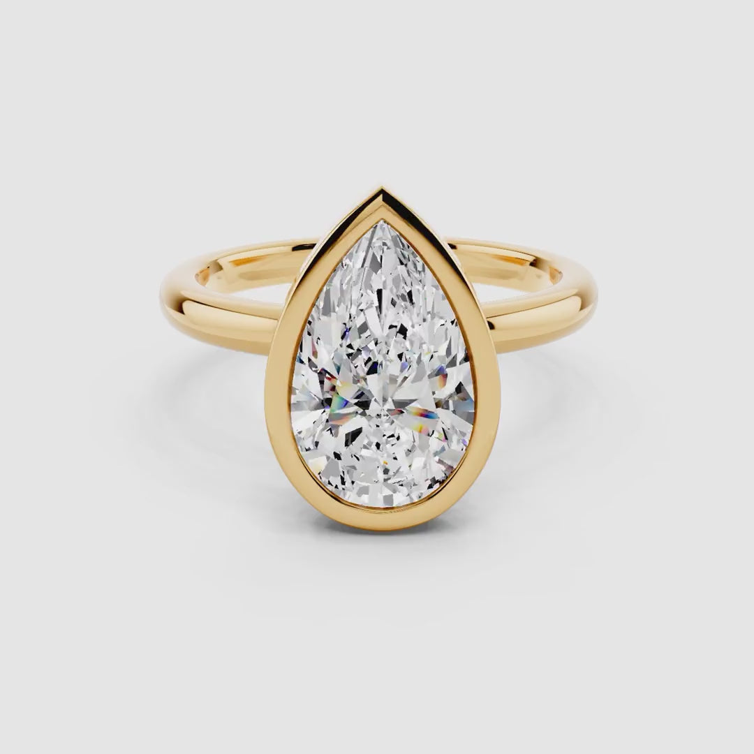 Elara Pear Frame Ring
