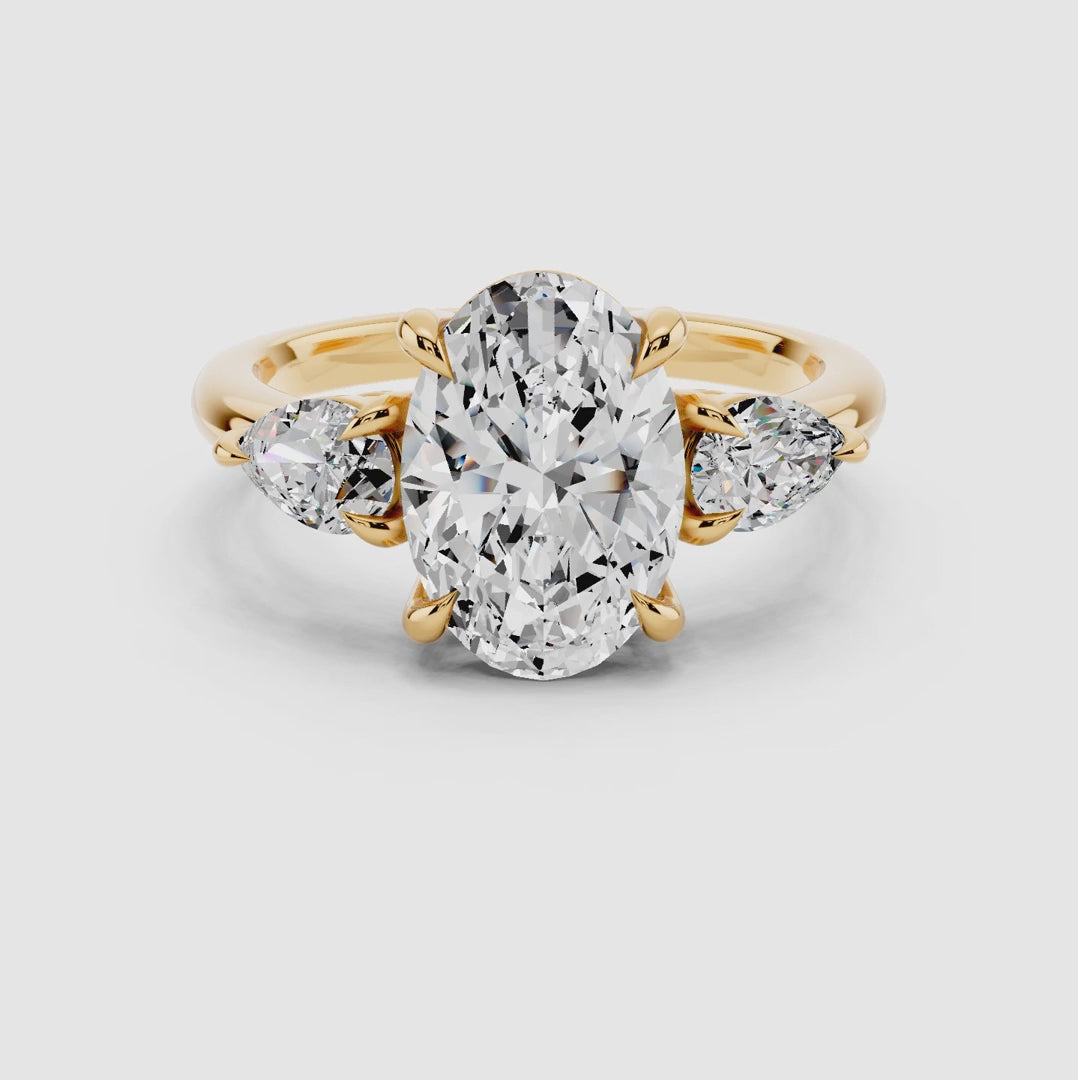 Elara Oval Trinity Ring