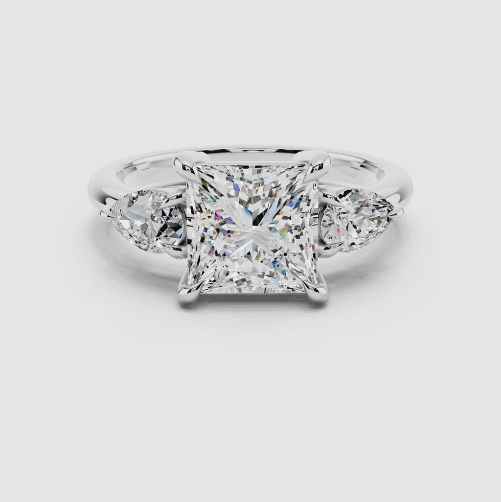 Avera Princess Trinity Ring