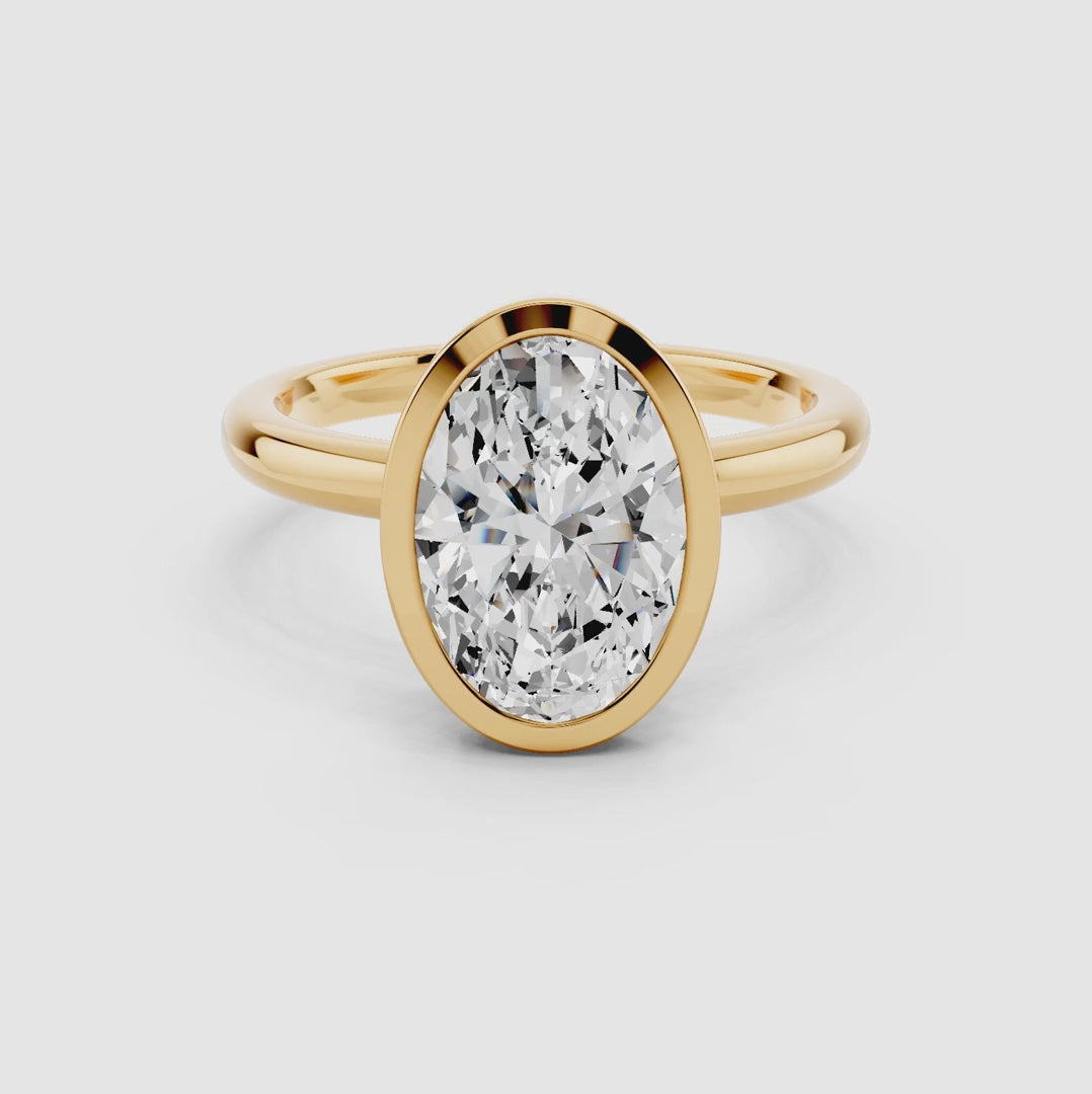 Liora Oval Frame Ring
