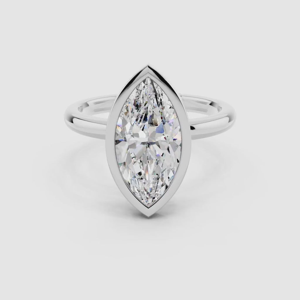 Solea Marquise Frame Ring