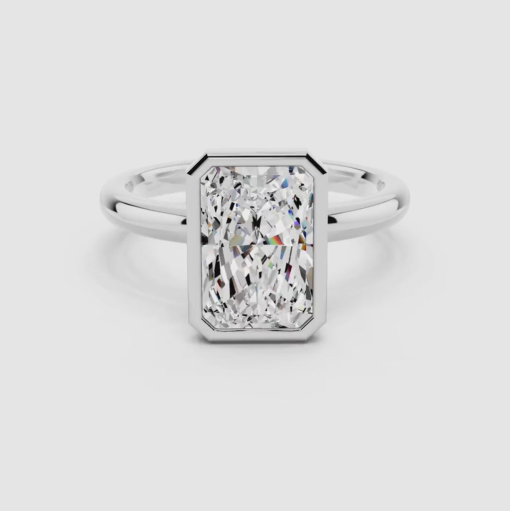 Veyra Radiant Frame Ring